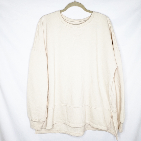 cream oversized sweatshirt